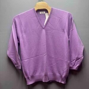 Tuttle Men's Pure Cashmere V-Neck Sweater Wisteria Lavender Made in Scotland  L